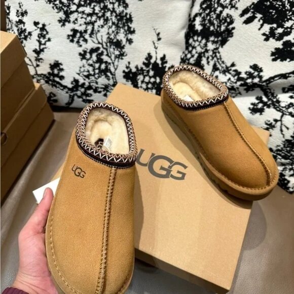 New UGG Tasman Slipper Chestnut - Picture 6 of 6